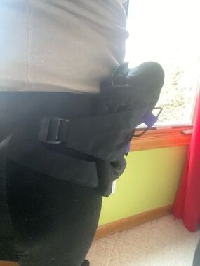 Large waist pack! Awesome for a day hike!
New!